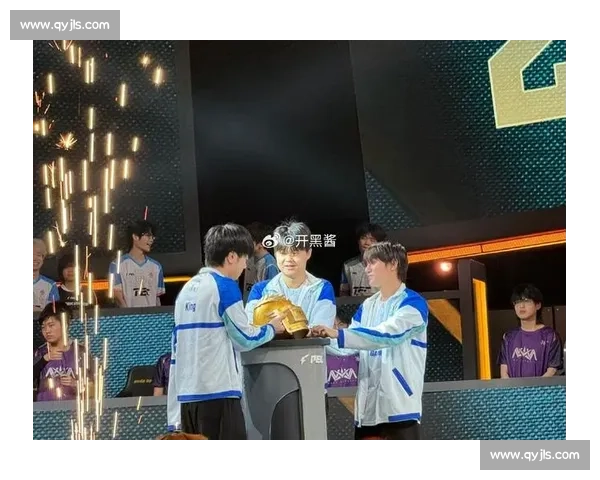 TT战队选手赛后采访，谈战队未来，我们一起努力！